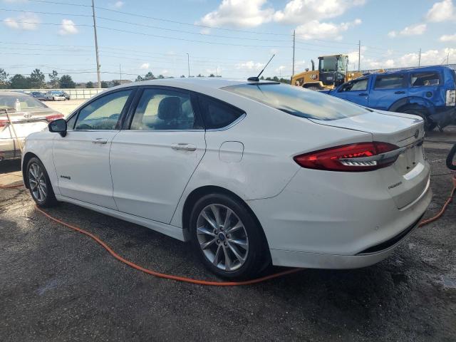 Photo 1 VIN: 3FA6P0LU7HR325735 - FORD FUSION 