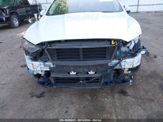 Photo 5 VIN: 3FA6P0LU7HR344477 - FORD FUSION 