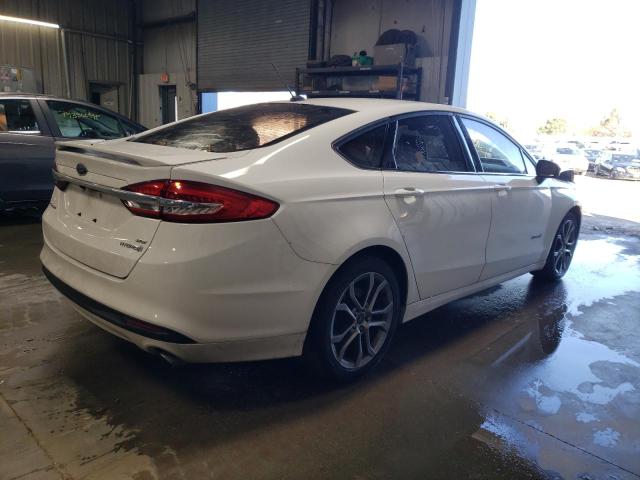 Photo 2 VIN: 3FA6P0LU7HR368892 - FORD FUSION SE 