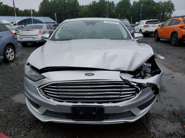 Photo 4 VIN: 3FA6P0LU7JR125864 - FORD FUSION 