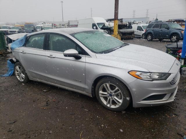 Photo 3 VIN: 3FA6P0LU7JR128361 - FORD FUSION 