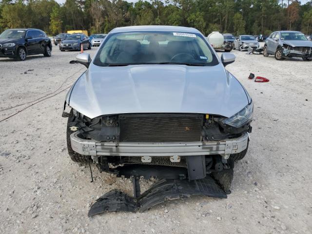 Photo 4 VIN: 3FA6P0LU7JR138422 - FORD FUSION SE 