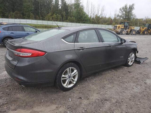 Photo 2 VIN: 3FA6P0LU7JR141420 - FORD FUSION SE 