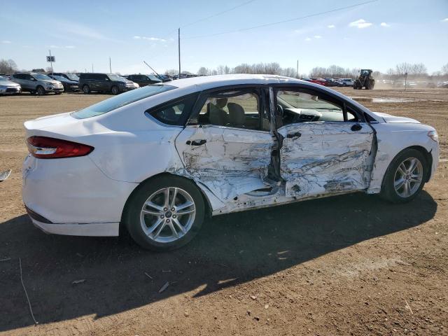 Photo 2 VIN: 3FA6P0LU7JR155480 - FORD FUSION SE 