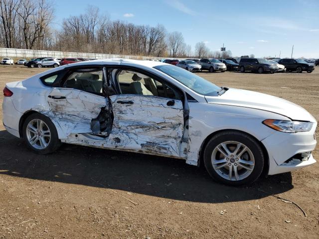 Photo 3 VIN: 3FA6P0LU7JR155480 - FORD FUSION SE 