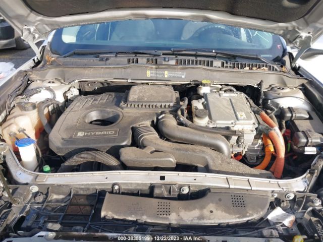 Photo 9 VIN: 3FA6P0LU7JR173123 - FORD FUSION 