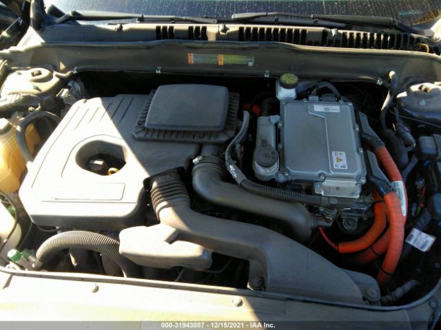 Photo 9 VIN: 3FA6P0LU7JR173218 - FORD FUSION HYBRID 