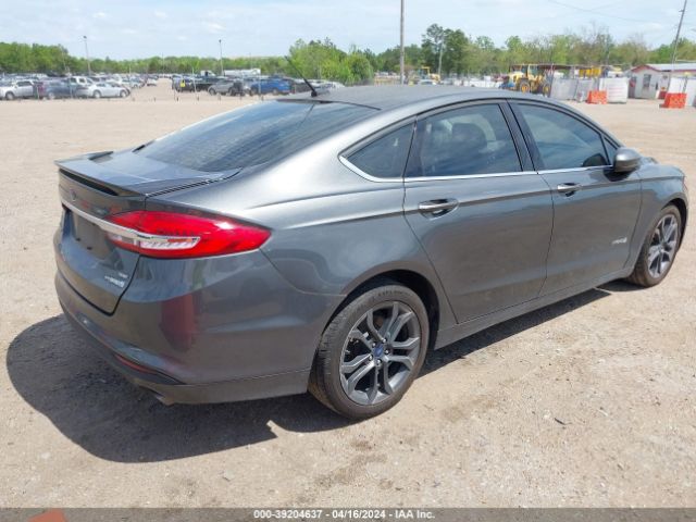 Photo 3 VIN: 3FA6P0LU7JR197339 - FORD FUSION HYBRID 