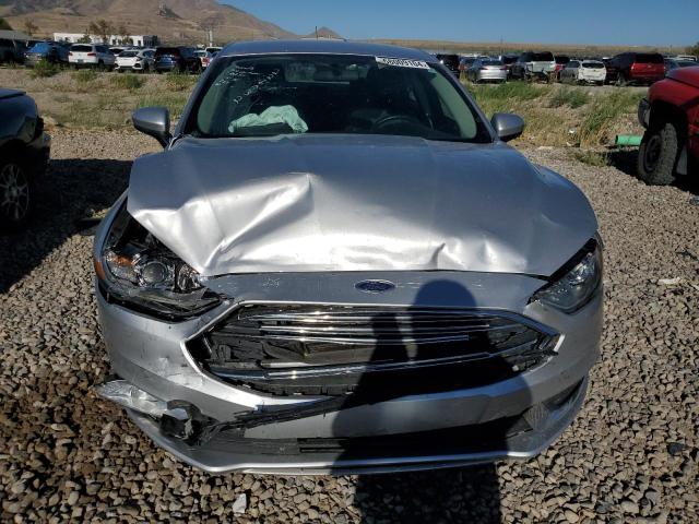 Photo 4 VIN: 3FA6P0LU7JR226032 - FORD FUSION SE 