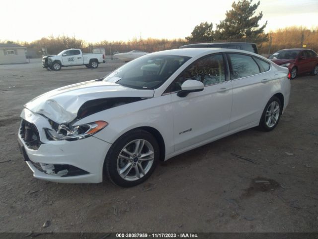 Photo 1 VIN: 3FA6P0LU7JR268118 - FORD FUSION HYBRID 