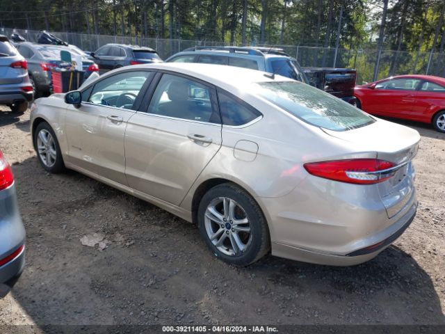 Photo 2 VIN: 3FA6P0LU7JR269141 - FORD FUSION HYBRID 