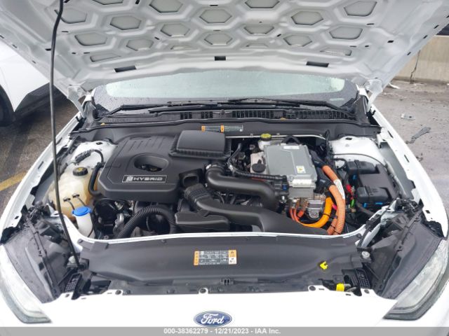 Photo 9 VIN: 3FA6P0LU7KR174564 - FORD FUSION HYBRID 