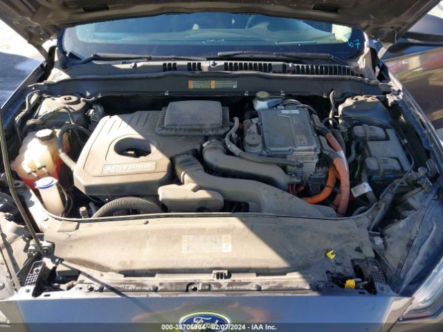 Photo 9 VIN: 3FA6P0LU7KR182423 - FORD FUSION HYBRID 