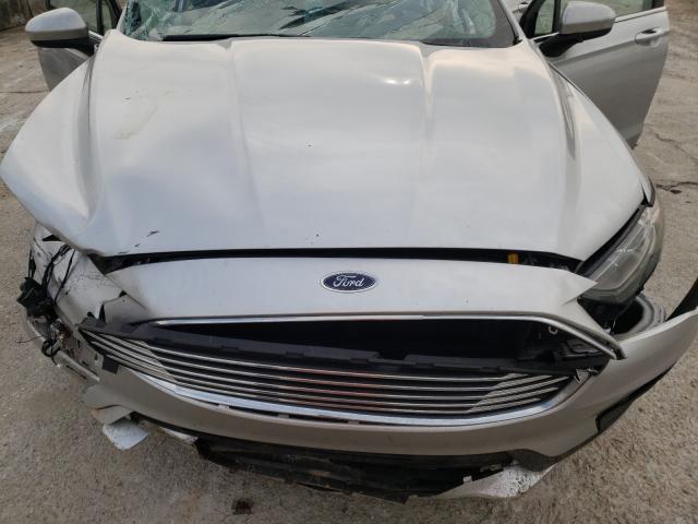 Photo 6 VIN: 3FA6P0LU7KR183099 - FORD FUSION SE 