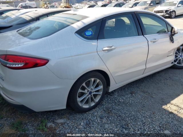 Photo 3 VIN: 3FA6P0LU7KR200290 - FORD FUSION 