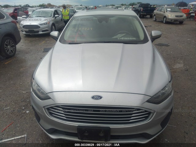 Photo 5 VIN: 3FA6P0LU7KR207482 - FORD FUSION HYBRID 