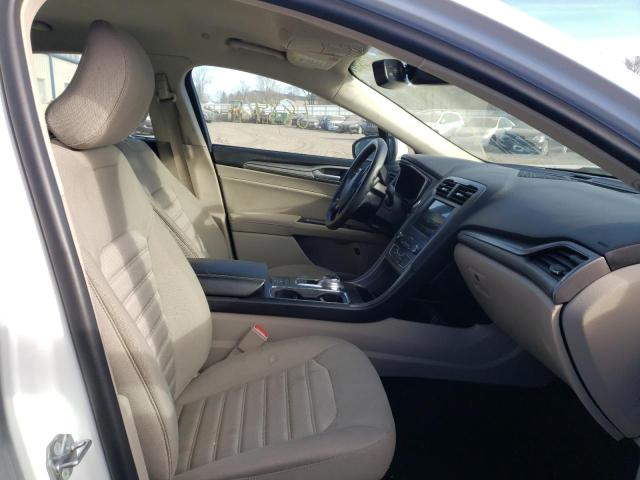 Photo 4 VIN: 3FA6P0LU7KR221107 - FORD FUSION SE 