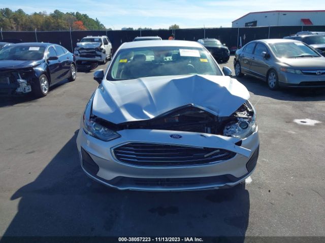 Photo 5 VIN: 3FA6P0LU7KR241468 - FORD FUSION HYBRID 