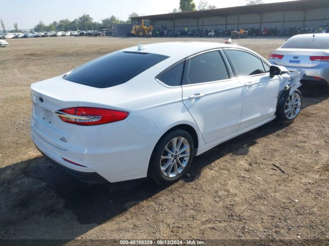 Photo 3 VIN: 3FA6P0LU7LR113264 - FORD FUSION 