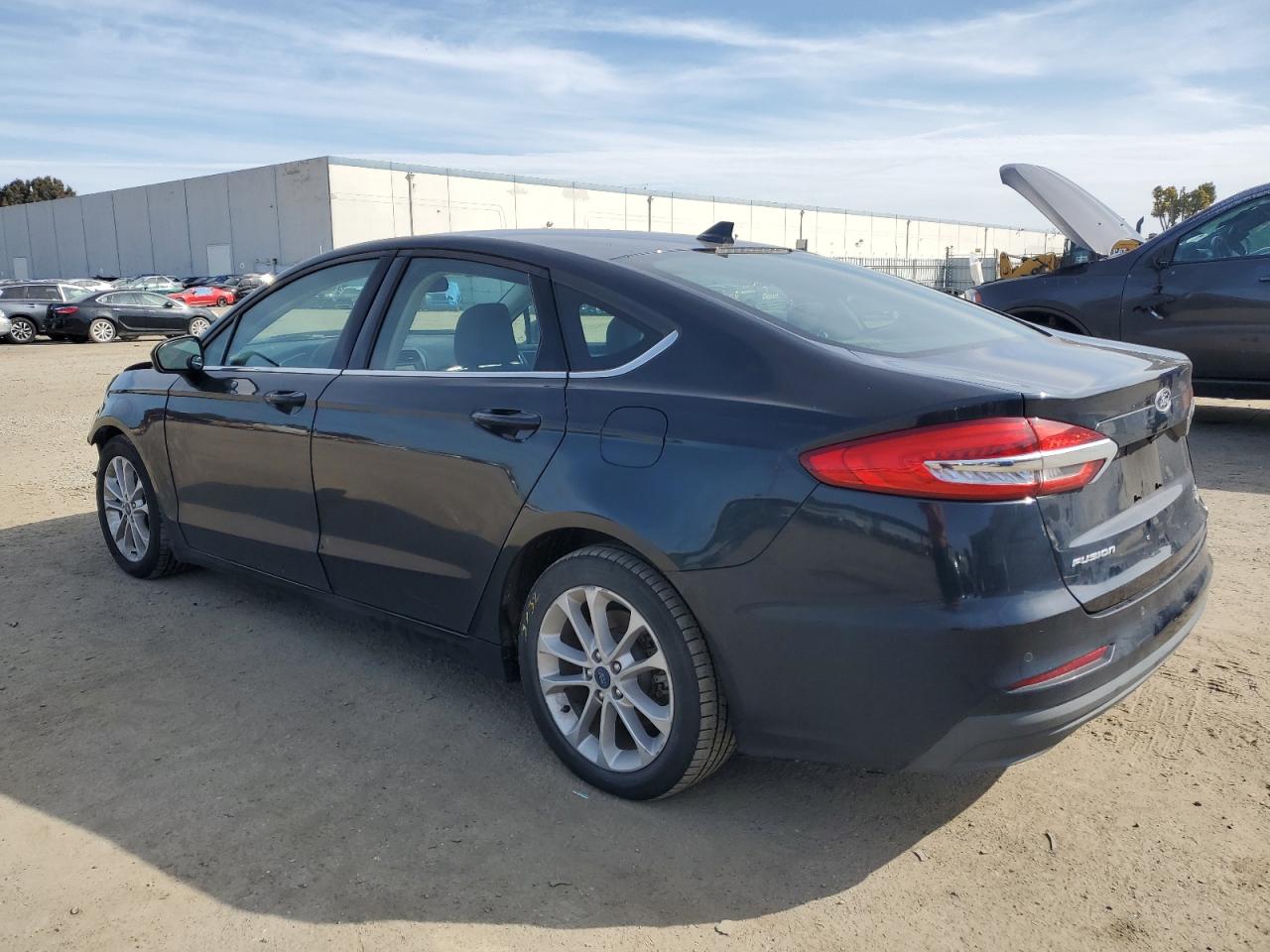 Photo 1 VIN: 3FA6P0LU7LR127052 - FORD FUSION 