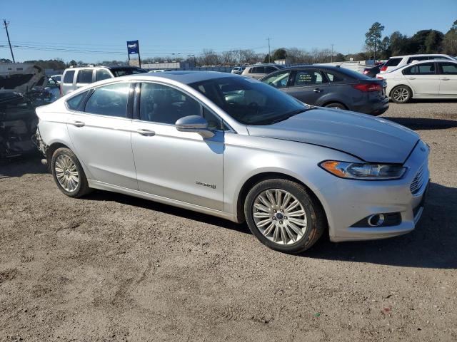 Photo 3 VIN: 3FA6P0LU8DR254121 - FORD FUSION SE 