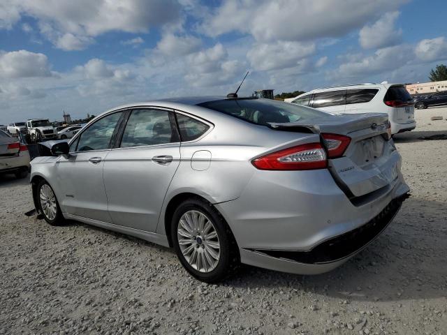 Photo 1 VIN: 3FA6P0LU8FR141756 - FORD FUSION SE 