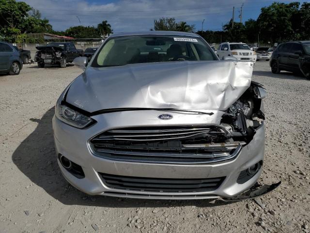 Photo 4 VIN: 3FA6P0LU8FR141756 - FORD FUSION SE 