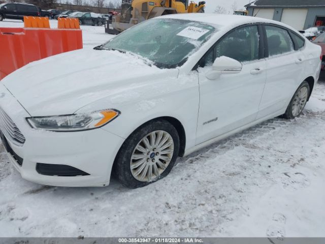 Photo 5 VIN: 3FA6P0LU8FR158492 - FORD FUSION HYBRID 