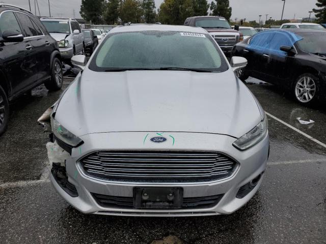 Photo 4 VIN: 3FA6P0LU8FR215807 - FORD FUSION SE 