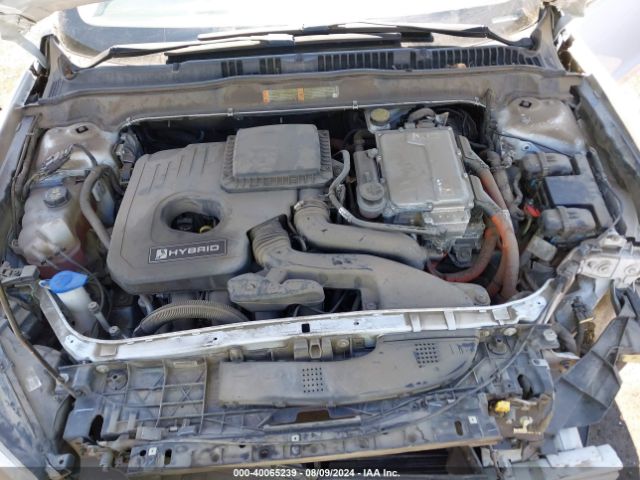 Photo 9 VIN: 3FA6P0LU8FR295447 - FORD FUSION 