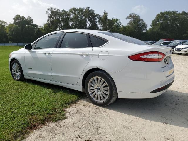 Photo 1 VIN: 3FA6P0LU8GR208339 - FORD FUSION 