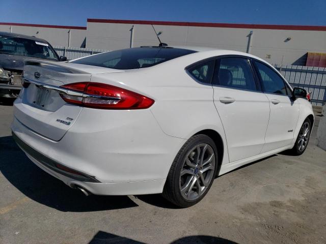 Photo 2 VIN: 3FA6P0LU8HR232738 - FORD FUSION SE 