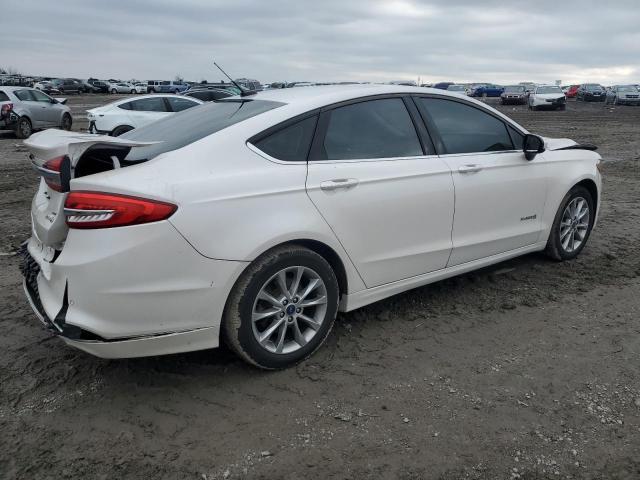 Photo 2 VIN: 3FA6P0LU8HR247045 - FORD FUSION 