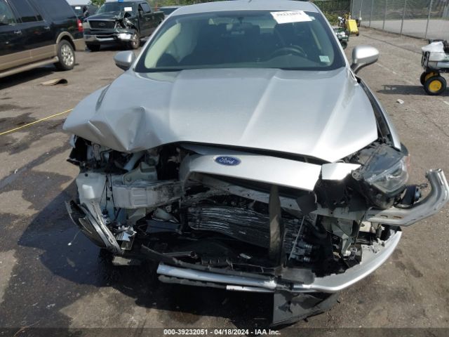 Photo 5 VIN: 3FA6P0LU8HR256828 - FORD FUSION HYBRID 