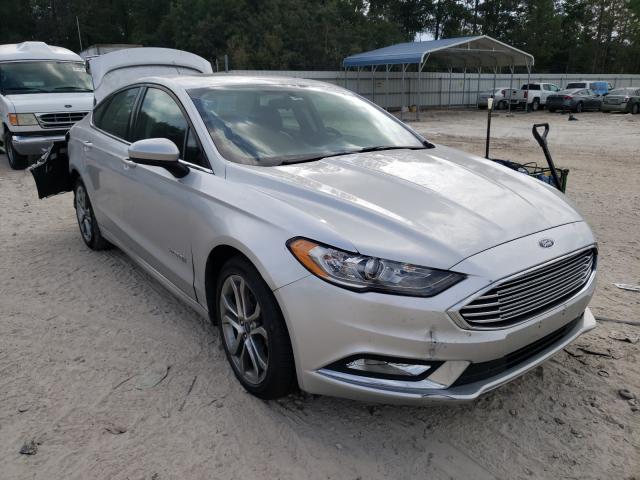 Photo 0 VIN: 3FA6P0LU8HR285424 - FORD FUSION SE 