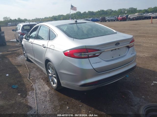 Photo 2 VIN: 3FA6P0LU8HR288033 - FORD FUSION 