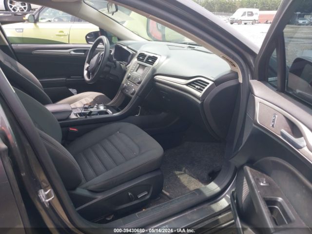 Photo 4 VIN: 3FA6P0LU8HR316168 - FORD FUSION HYBRID 