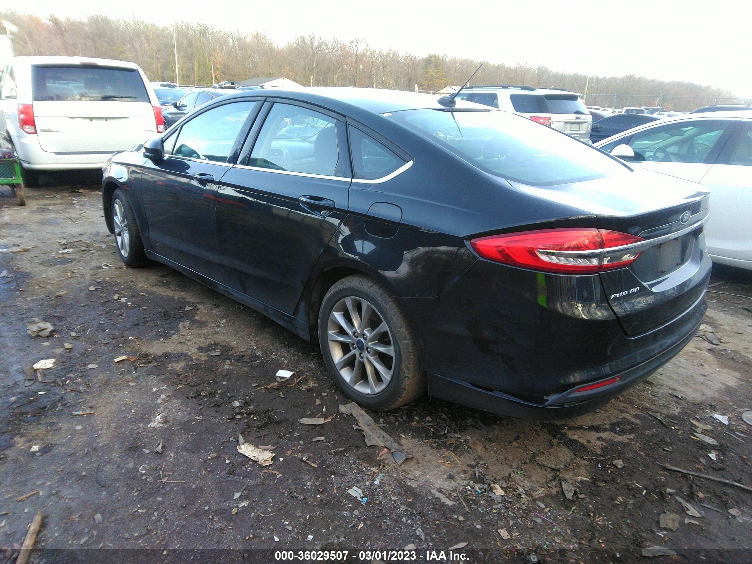 Photo 2 VIN: 3FA6P0LU8HR336713 - FORD FUSION 