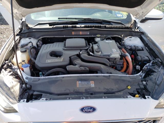 Photo 6 VIN: 3FA6P0LU8HR344519 - FORD FUSION SE 