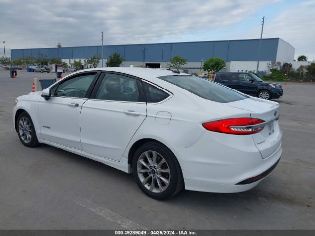 Photo 2 VIN: 3FA6P0LU8HR386852 - FORD FUSION HYBRID 