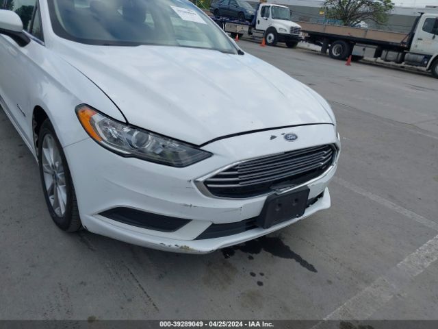 Photo 5 VIN: 3FA6P0LU8HR386852 - FORD FUSION HYBRID 