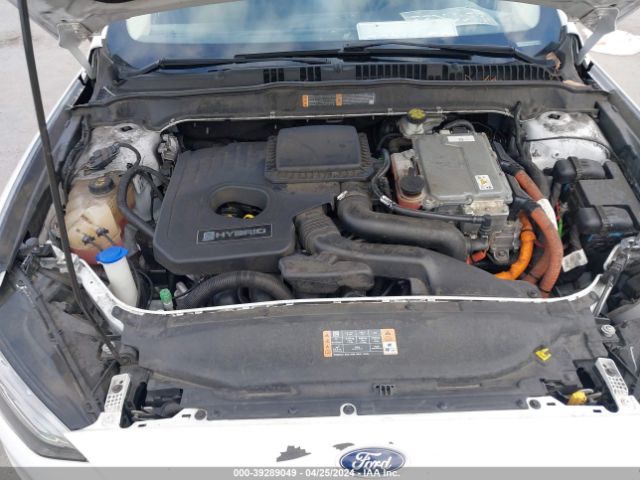 Photo 9 VIN: 3FA6P0LU8HR386852 - FORD FUSION HYBRID 