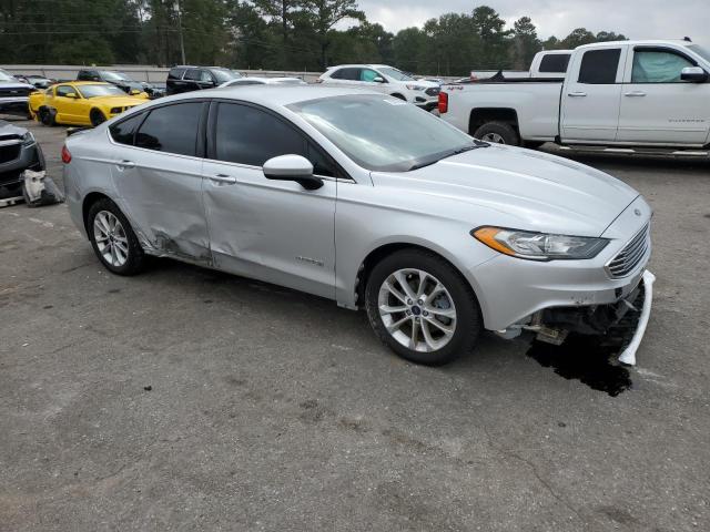 Photo 3 VIN: 3FA6P0LU8JR127848 - FORD FUSION SE 