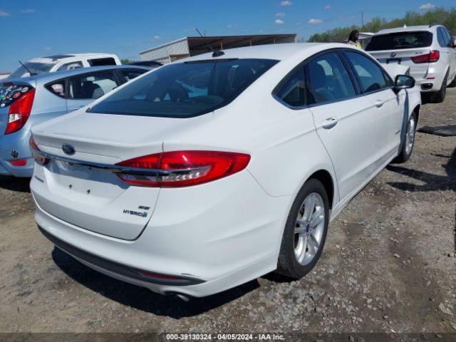 Photo 3 VIN: 3FA6P0LU8JR132161 - FORD FUSION HYBRID 