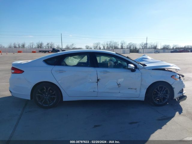 Photo 4 VIN: 3FA6P0LU8JR162020 - FORD FUSION HYBRID 