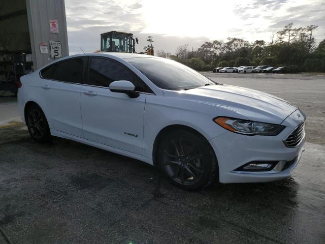 Photo 3 VIN: 3FA6P0LU8JR169047 - FORD FUSION 