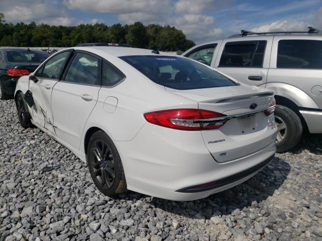 Photo 2 VIN: 3FA6P0LU8JR241946 - FORD FUSION SE 