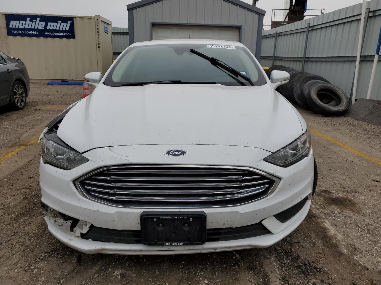 Photo 4 VIN: 3FA6P0LU8JR262621 - FORD FUSION 