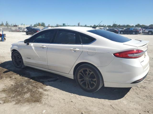 Photo 1 VIN: 3FA6P0LU8JR274235 - FORD FUSION 