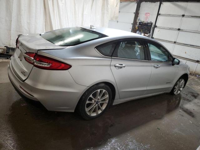 Photo 2 VIN: 3FA6P0LU8KR129987 - FORD FUSION 